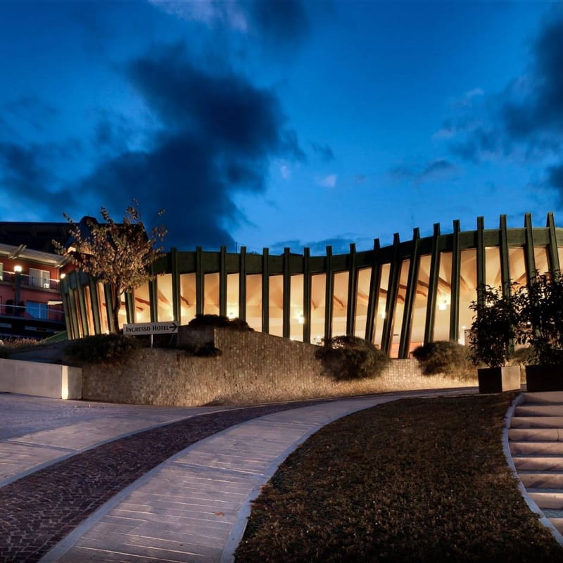 Bouganville Hill Resort & Wellness Space