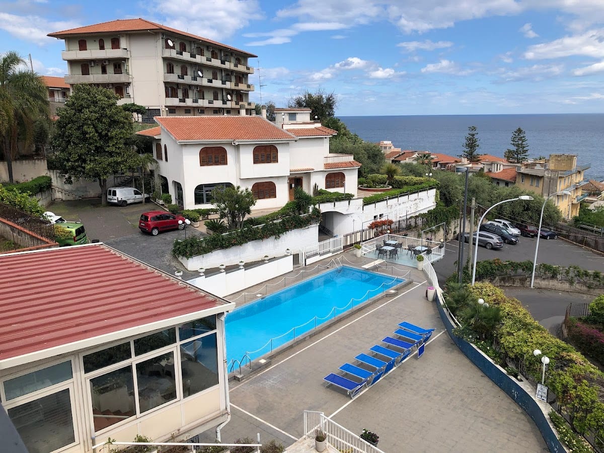 Lachea Hotel
