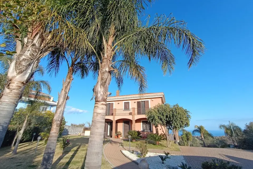 Villa Feluchia B&B