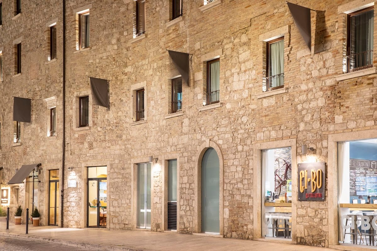 Palazzo dei Mercanti - Dimora Storica