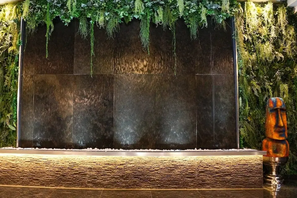 Hotel Meeting