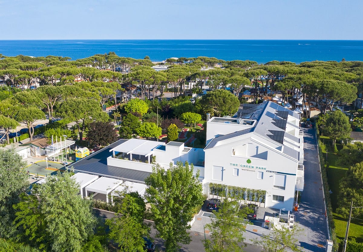 The Green Park Hotel