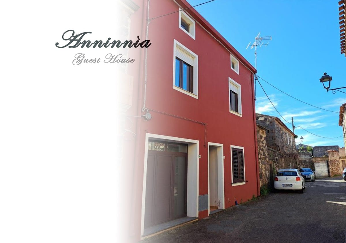 DOMO Anninnìa - Ghilarza Guest House