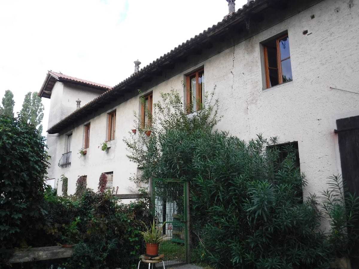 Stasion Di Pueste