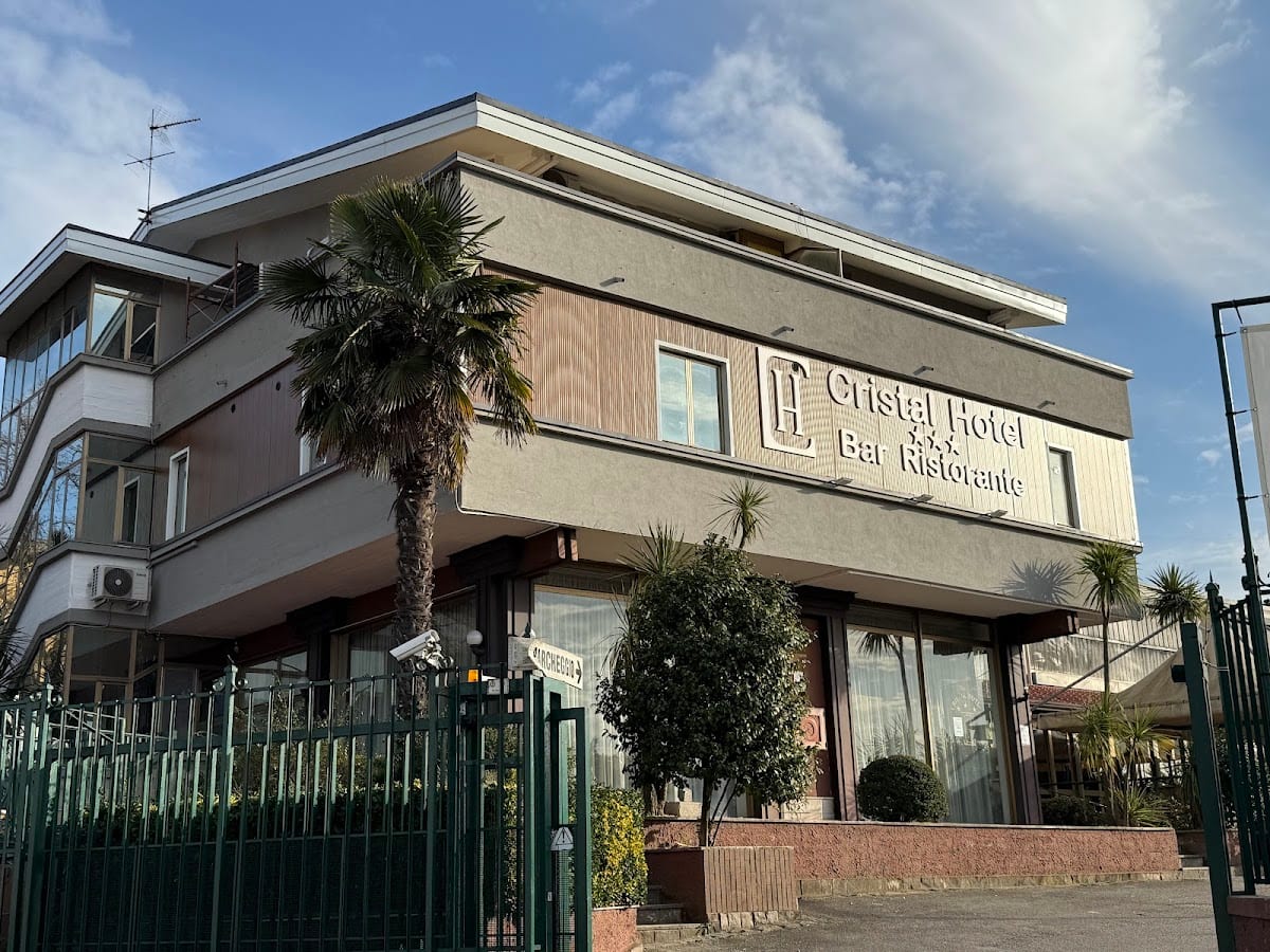HOTEL CRISTAL