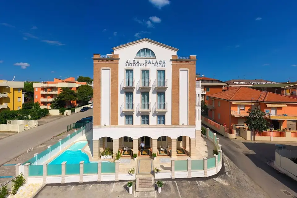Residence Hotel Alba Palace