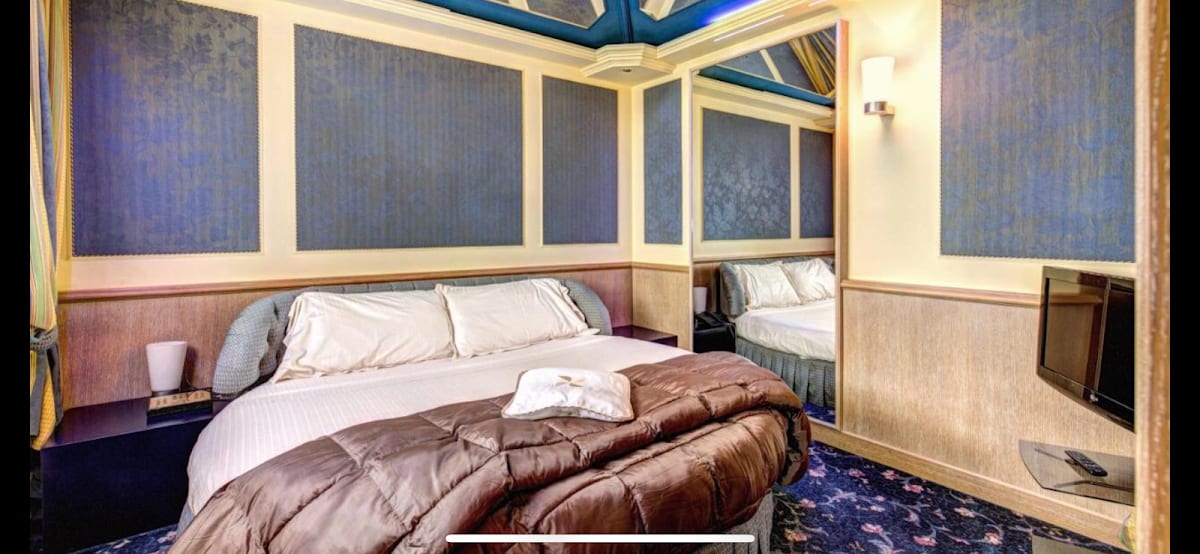 Hotel Motel Regal