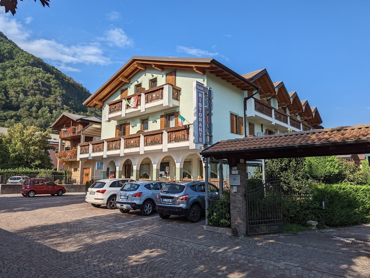 Hotel Caminetto | Rooms and Apartments