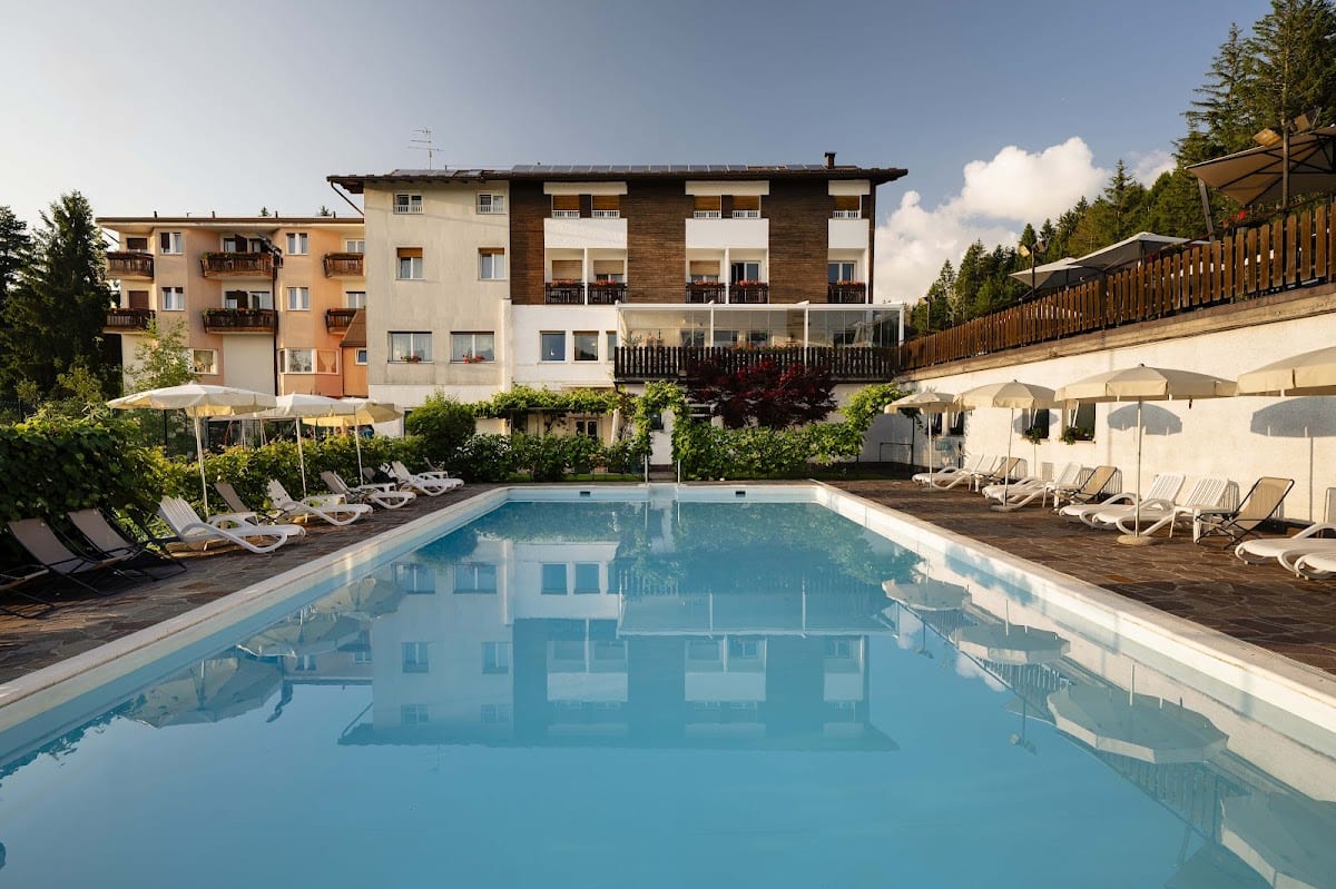 Hotel Scoiattolo - Sport & Family