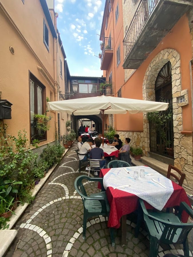 Sutta L'Archi
