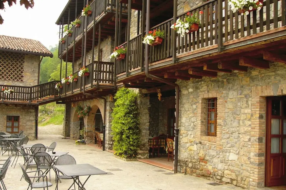 Cascina Belvedì Ristorante Albergo