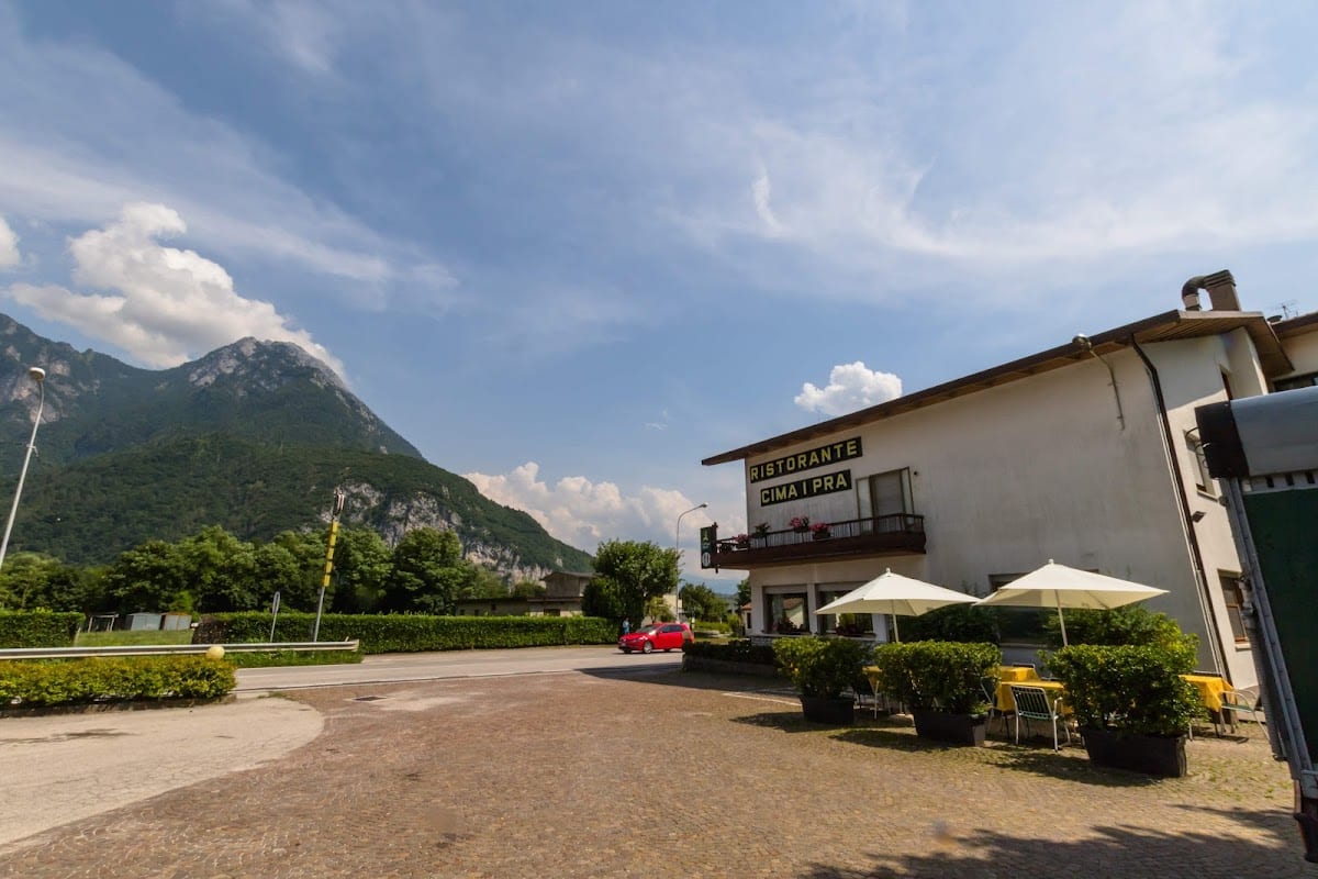 Albergo Ristorante Cima I Pra'