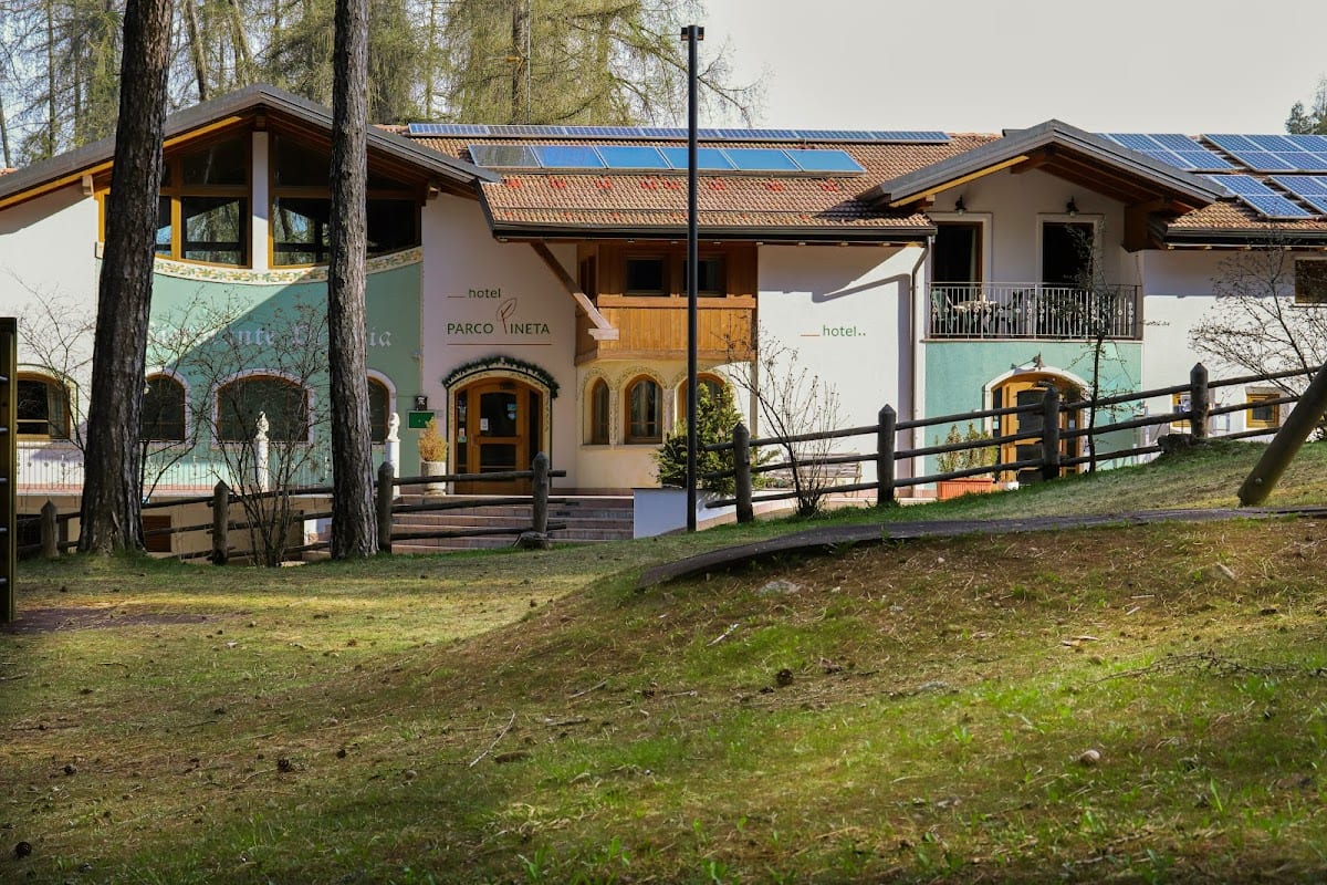 Hotel Parco Pineta - Pizzeria & Ristorante & Ristorante Indiano - Cavareno