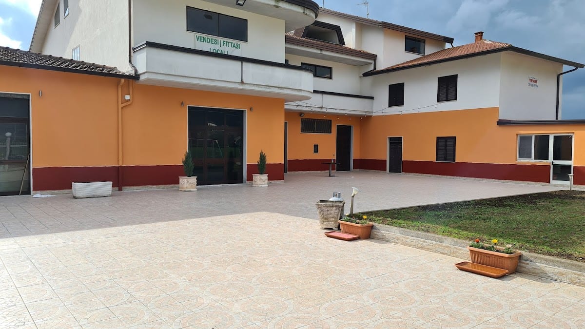 La Corte degli Ulivi - Agriturismo & Country House