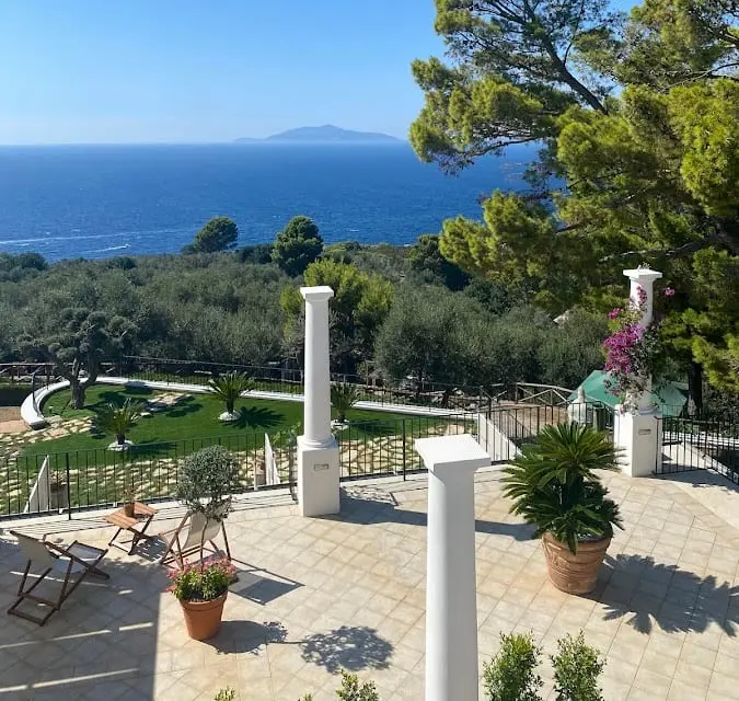 Amira Resort Capri