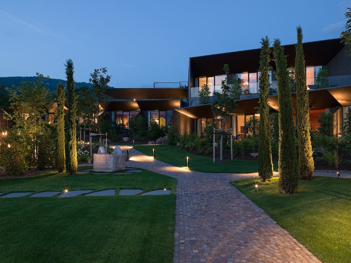 Manna Resort