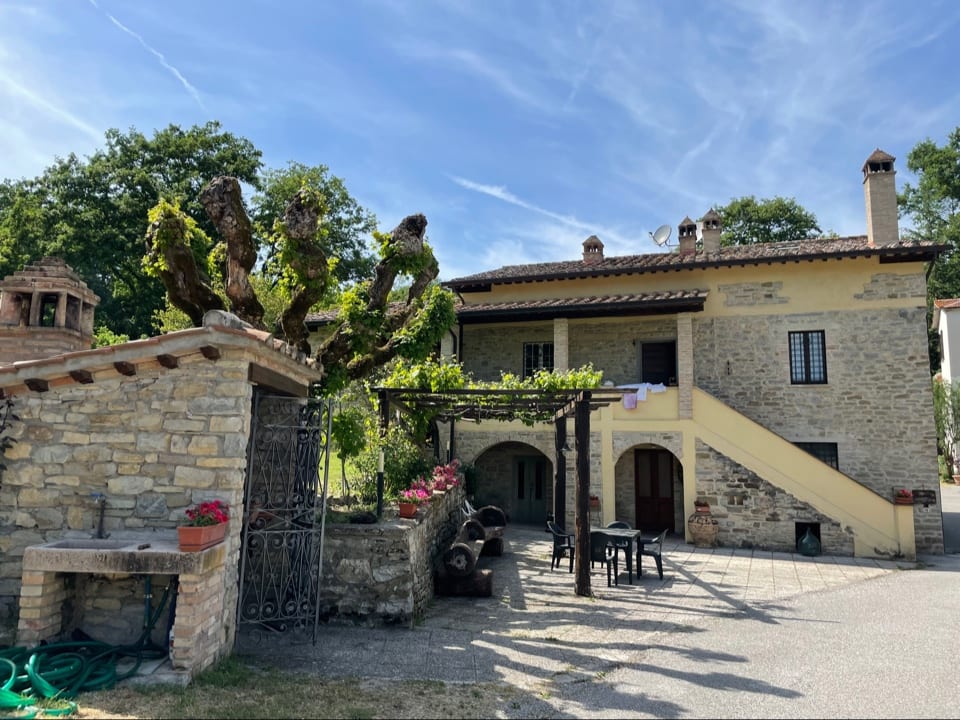 Agriturismo Borgo di Cortolla