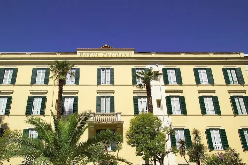 Hotel Touring Wellness&beauty