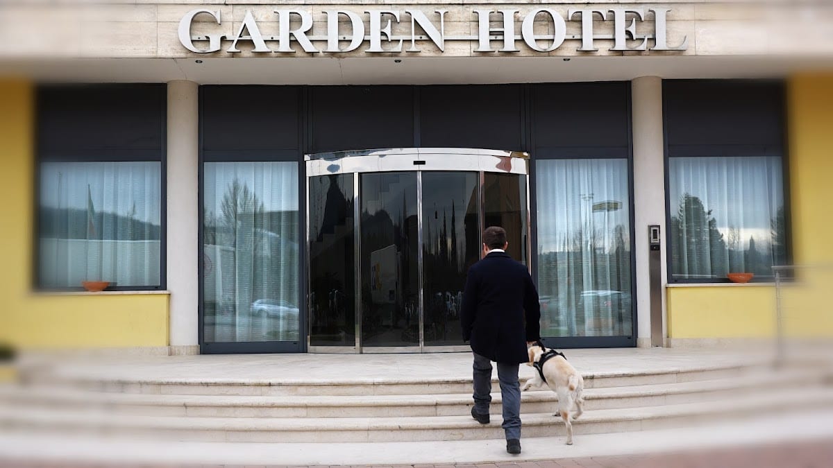 Garden Hotel