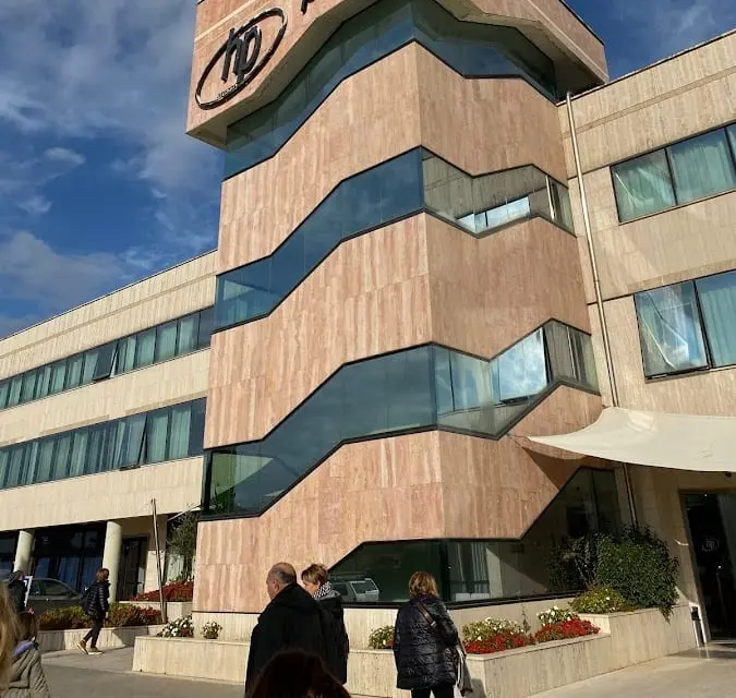 Hotel Planet International