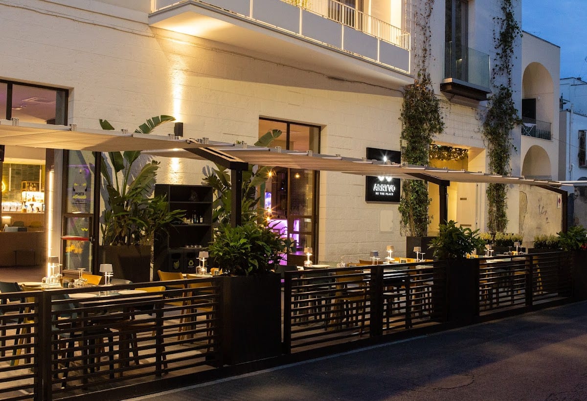 Arryvo Hotel