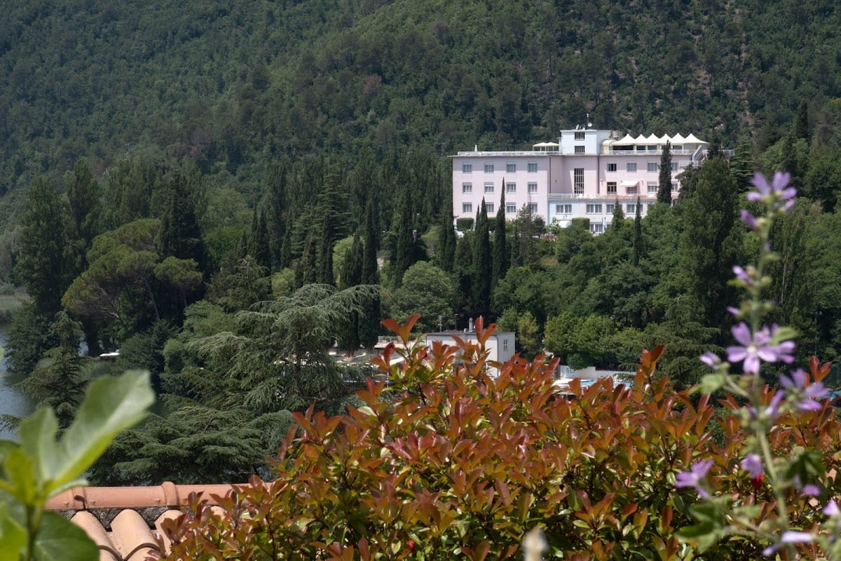 Hotel del Lago 1934 & SPA Piediluco- il Bosco nel Bosco