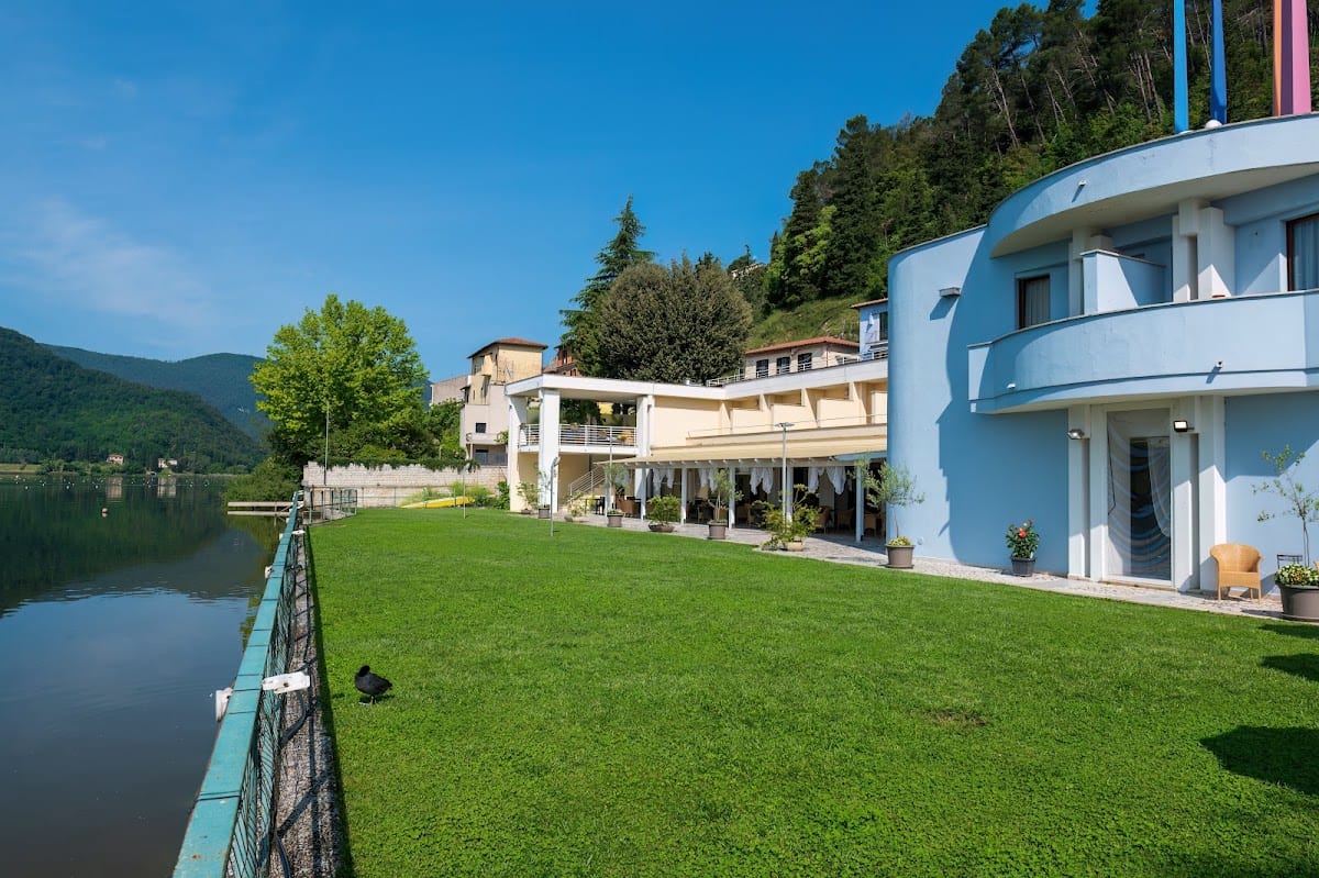Hotel Miralago - Piediluco (TR)