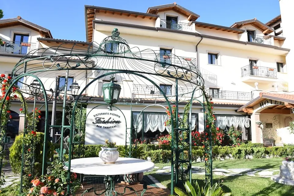 Fashion Hotel