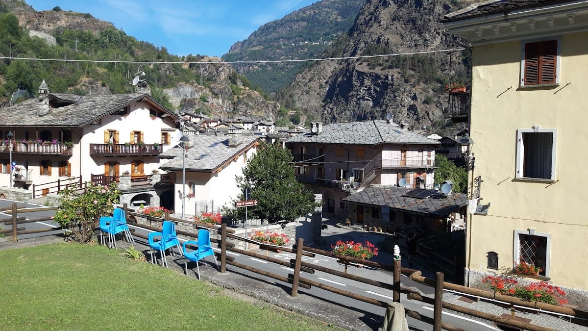 Hotel Col Du Mont