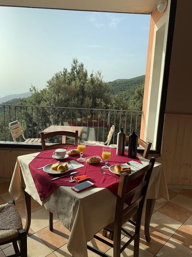 Cortemalis Hostel