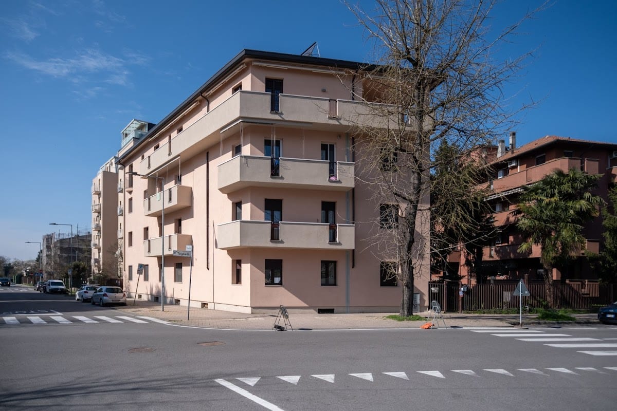 Casa Linda Affitta Camere Rozzano