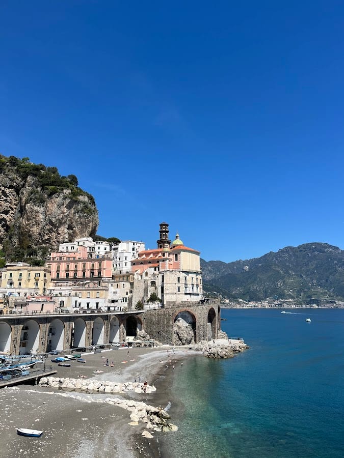 La Scogliera S.A.S Di M.G Gambardella & C.