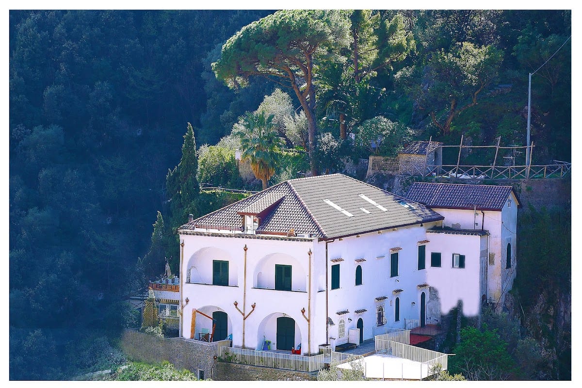 Villa Lara Hotel