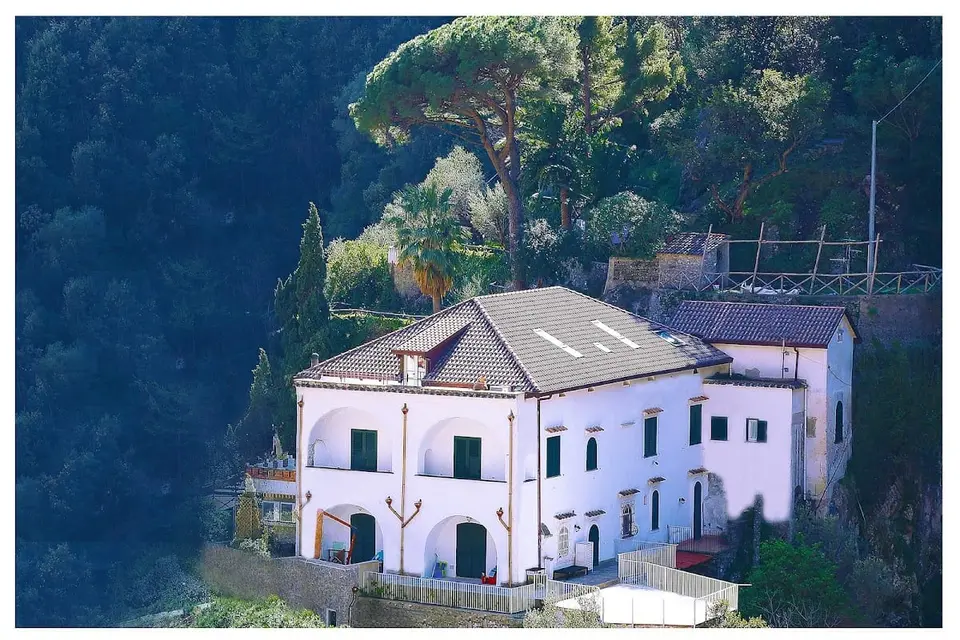 Villa Lara Hotel