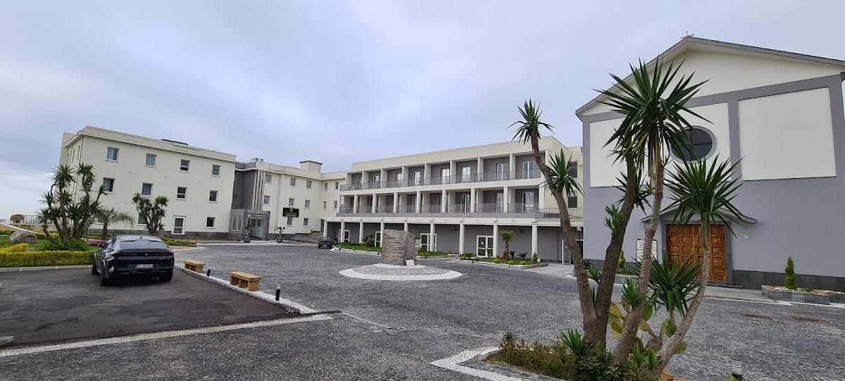 Grand Hotel Serapide