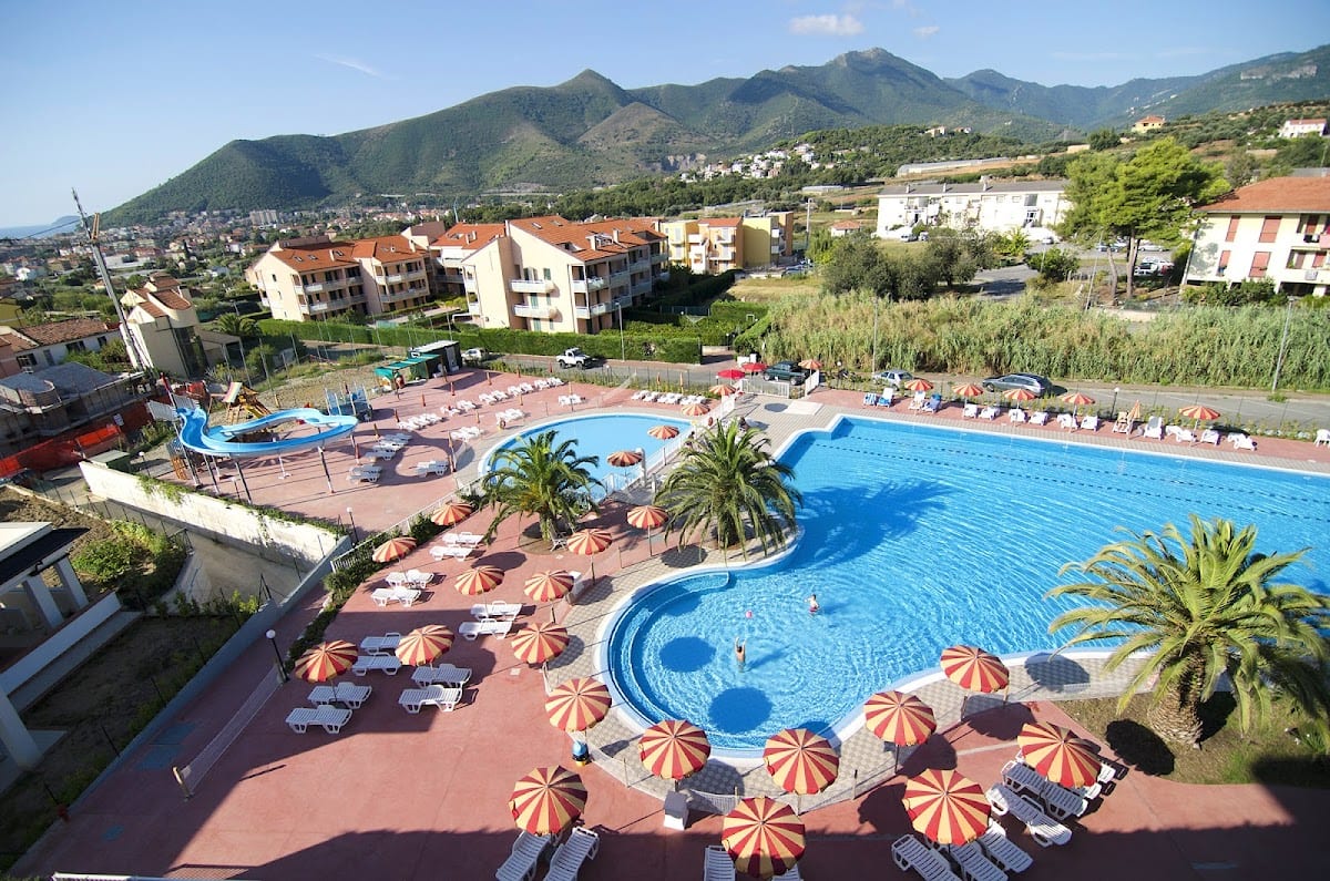 Ai Pozzi Village