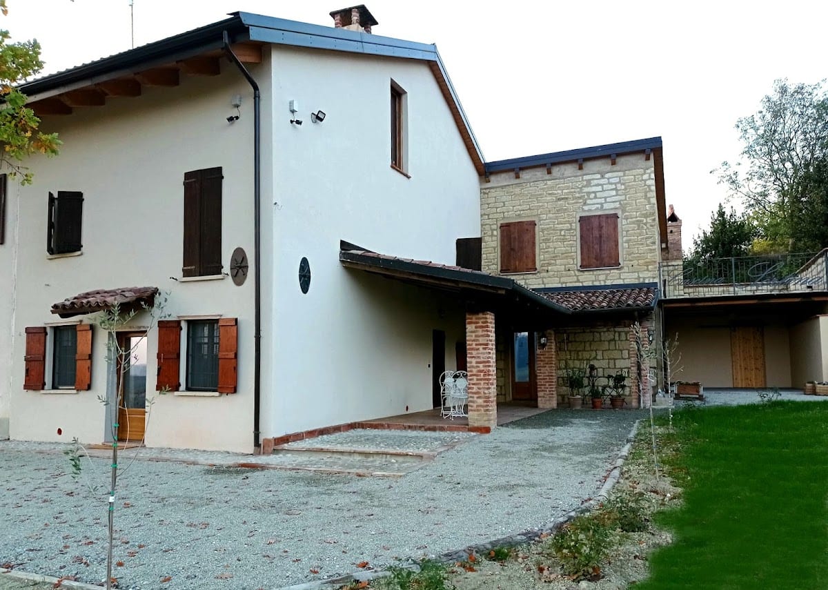 b&b CASCINA SORTINA - bed and breakfast in Monferrato - Treville (AL)