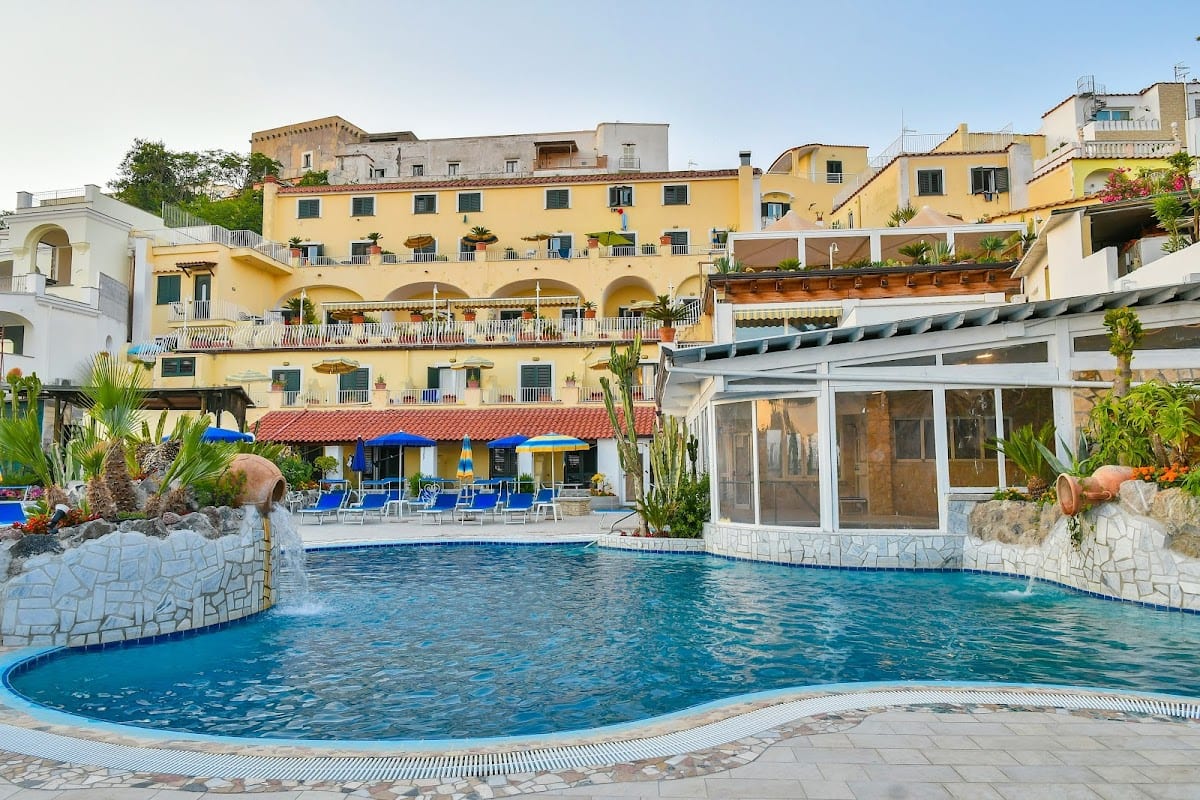 Hotel Terme Saint Raphael, Dimhotels