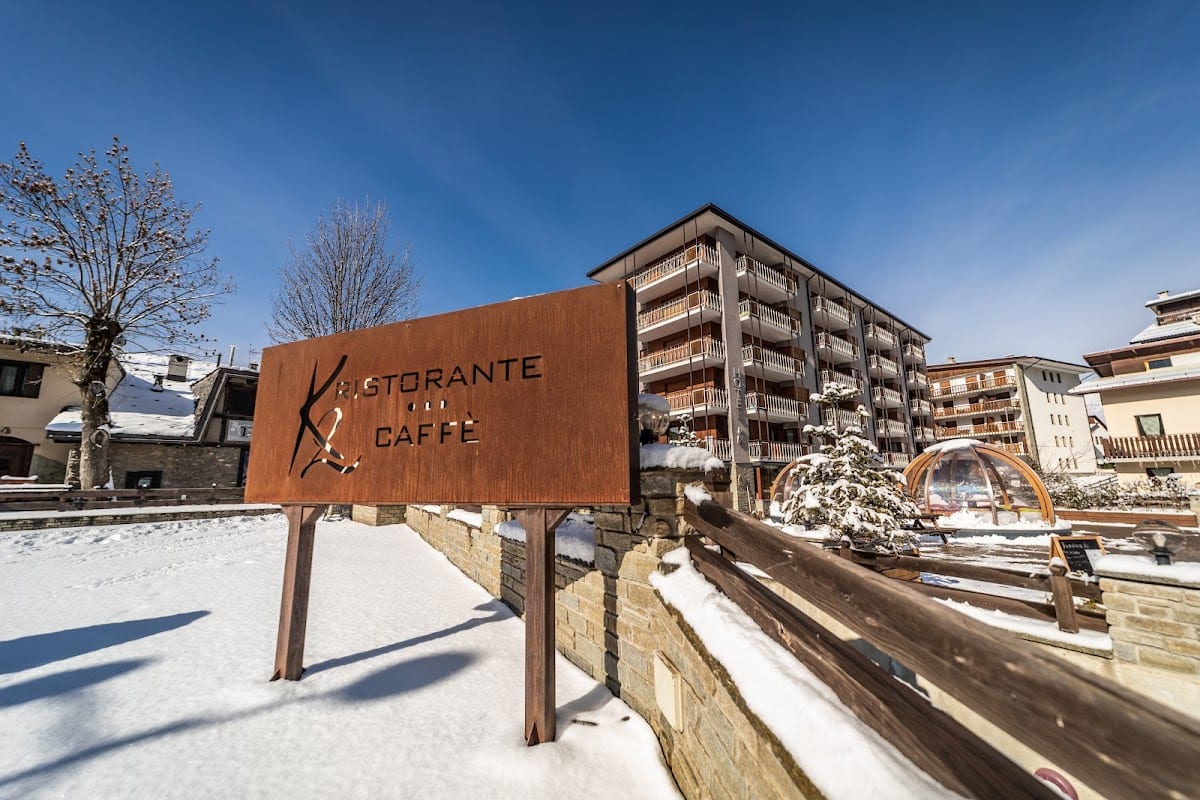 Hotel K2- Restaurant & Bar