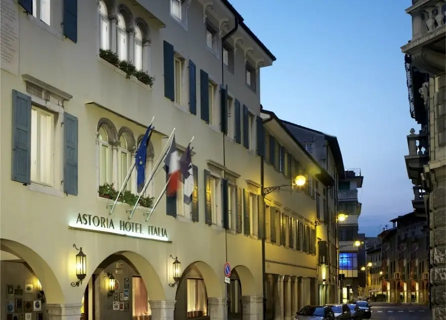 Astoria Hotel Italia