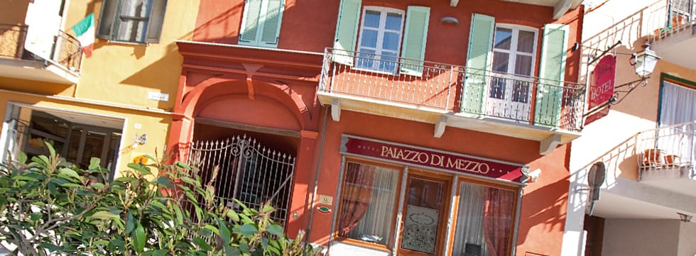 Hotel Ristorante Palazzo Di Mezzo