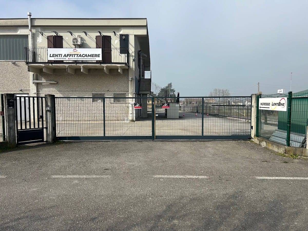 Lenti Affittacamere