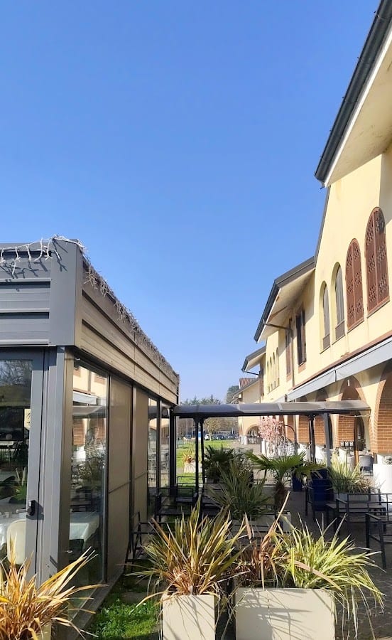 Central Casarile - Suite & Rooms