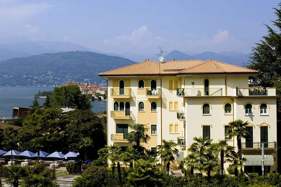 Hotel Flora
