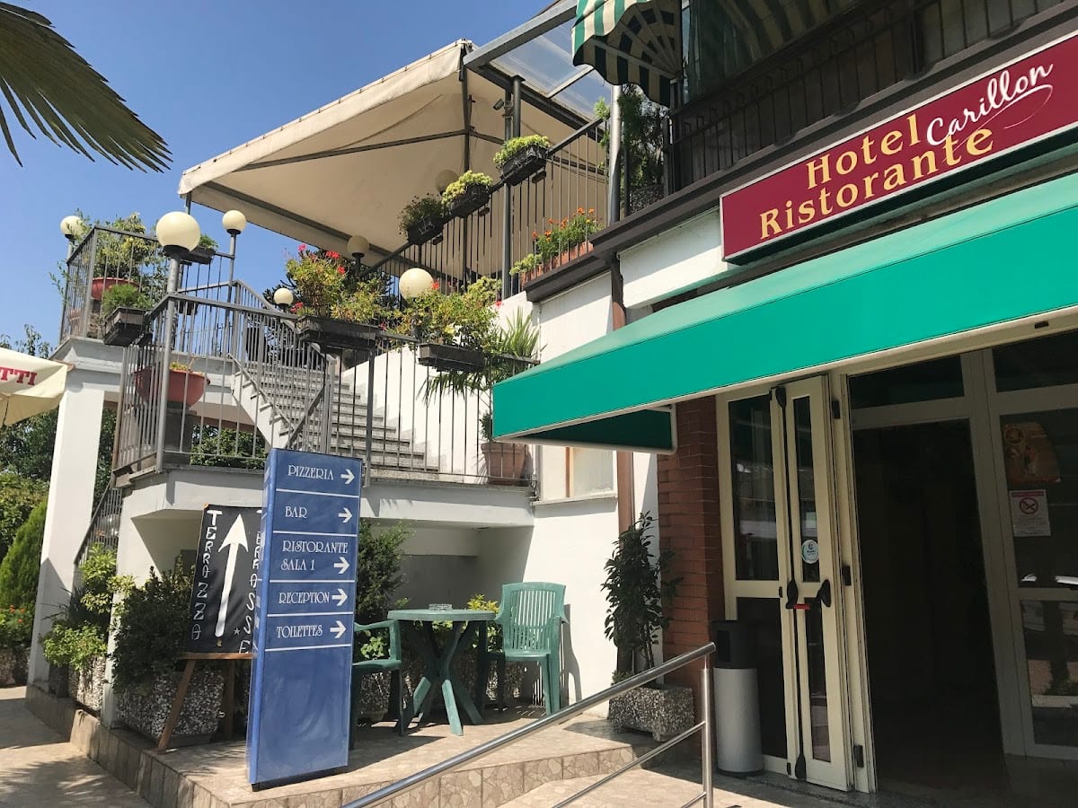 Hotel Ristorante pizzeria Carillon