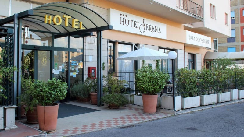 Hotel Serena