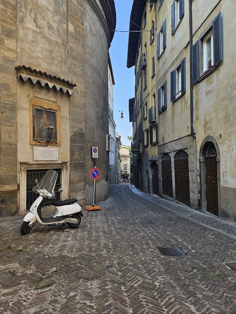 Casa Mario Lupo