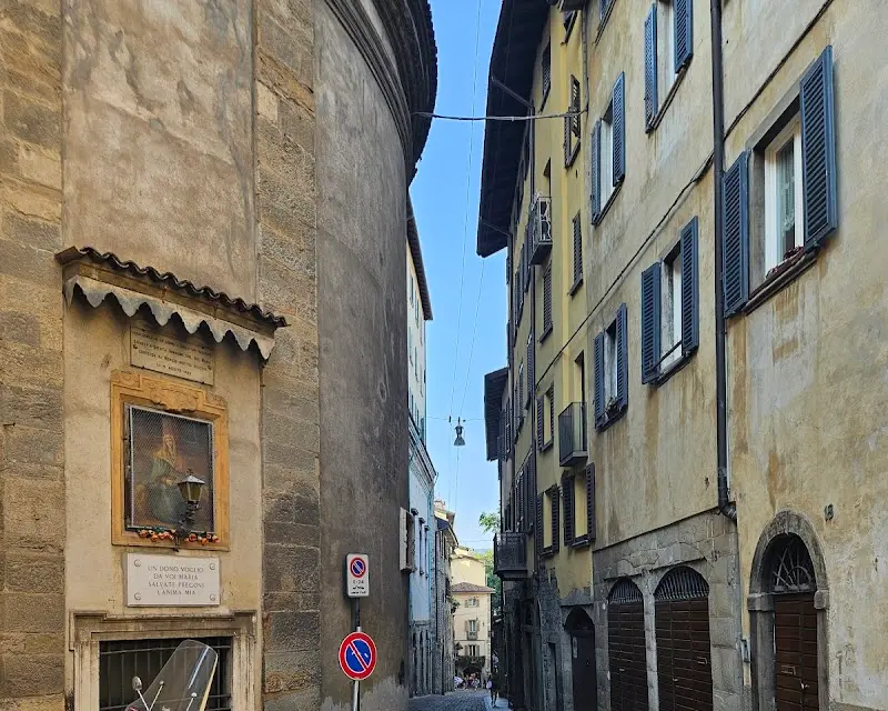 Casa Mario Lupo