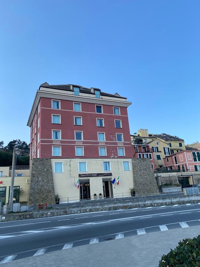 Sea Art Hotel