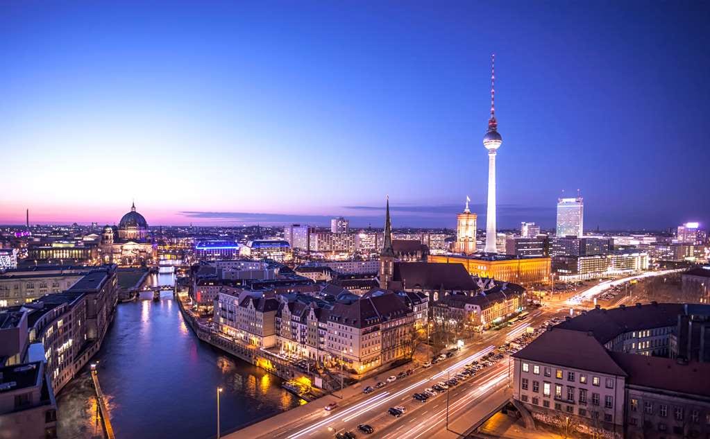 art'otel Berlin Mitte, Powered by Radisson Hotels